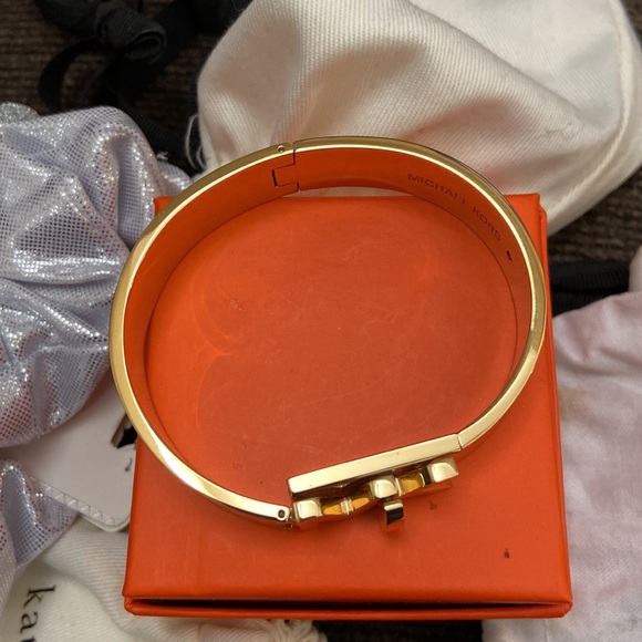 Michael Kors bracelet - Picture 2 of 4